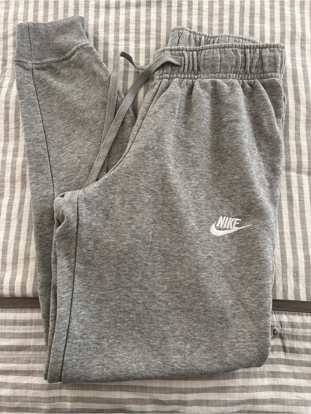 Nike Grey Sweatpant Joggers size XS